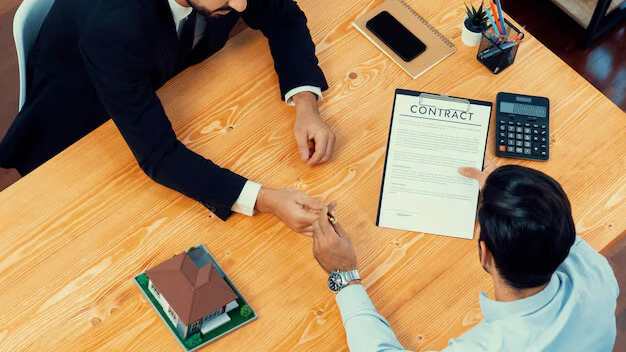 Moving Forward with Confidence with the Support of a Mediator Ely